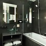 Lyric Opera Hotel París