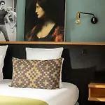 Lyric Opera Hotel París