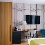 Hotel Lyric Opera