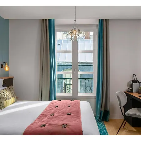 Hotel Lyric Opera