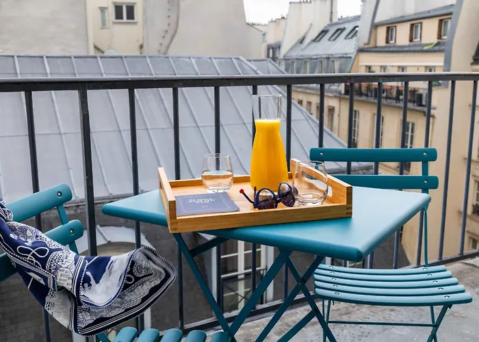 Hotel Lyric Opera 4*