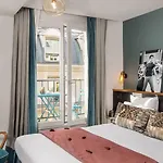 Hotel Lyric Opera 4*