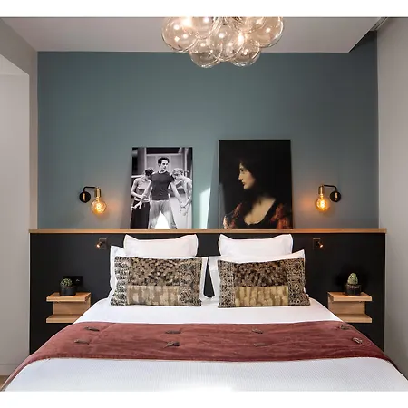 Lyric Opera Hotel Paris