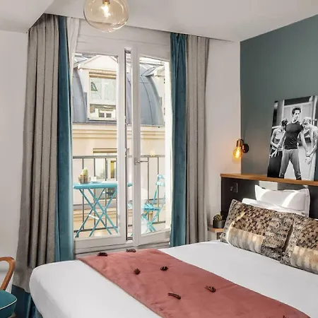 Szálloda Lyric Opera 4*