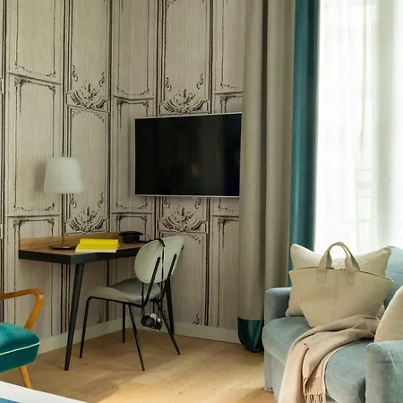 ホテル Lyric Opera パリ