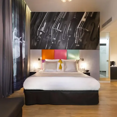 Lyric Opera Hotel Paris