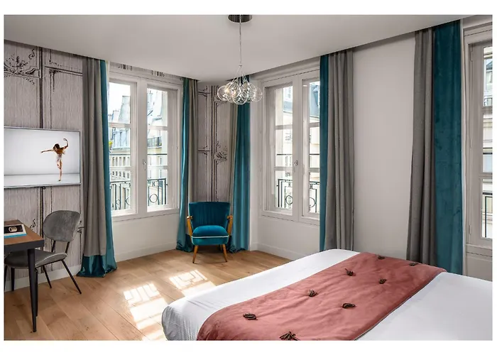 Lyric Opera Hotel Parijs