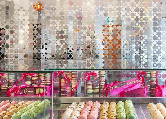 Hotel Lyric Opera Parigi