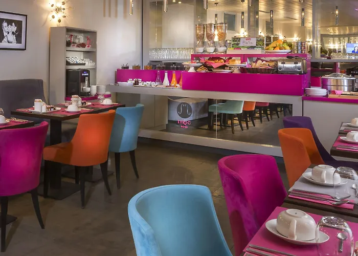 Hotel Lyric Opera 4*